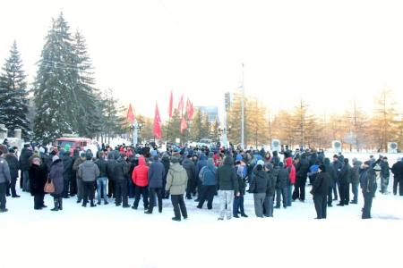 Челябинские дальнобойщики требуют отставки правительства!