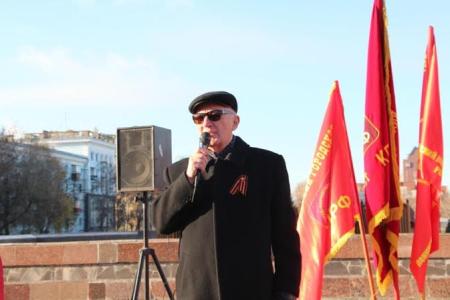 В Самаре состоялся торжественный митинг, посвящённый 98-й годовщине Великой Октябрьской социалистической революции