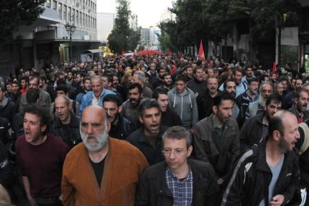 По всей Греции прошли в митинги в очередную годовщину восстания студентов в Афинах. Массовая манифестация у стен американского посольства – ясный сигнал против участия в империалистических планах