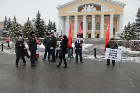 Республика Марий Эл, Йошкар-Ола. Красные пикеты в действии
