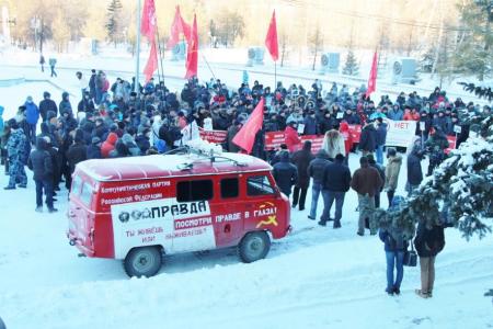 Челябинские дальнобойщики требуют отставки правительства!
