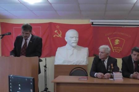 Местные отделения КПРФ Нижегородской области отметили 98-ую годовщину Великой Октябрьской социалистической революции