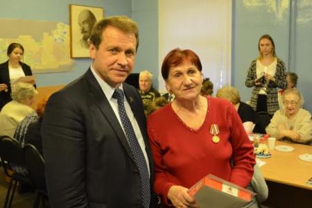Нижний Новгород. А.П. Тарнаев встретился с "Детьми войны" Московского района