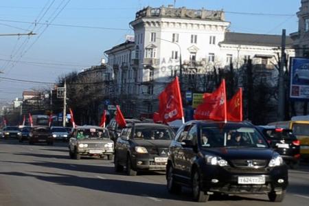 Олег Лебедев в Туле возглавил автопробег, посвященный 74-й годовщине обороны города-героя