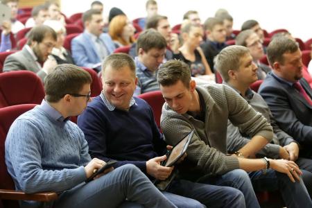 «Конвейер идей». В Подмосковье проходит Форум выпускников Центра политической учебы ЦК КПРФ