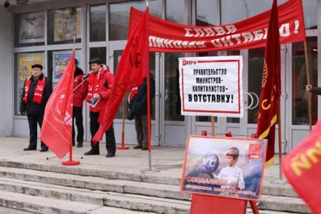 Вперед, к победе Великого Октября! Торжественные мероприятия в Ленинградской области