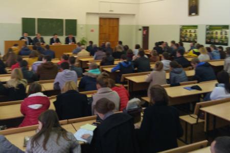 Олег Лебедев провел встречу со студентами и преподавателями лесохозяйственного факультета Брянского государственного инженерно-технологического университета