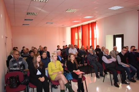 Депутат-коммунист С.В. Муравленко на Белгородчине: «Выход из кризиса не в латании дыр, а в смене экономического курса страны» 