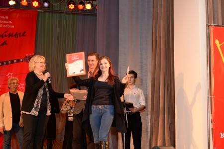 В Новосибирске прошел V фестиваль комсомольской песни «Беспокойные сердца»