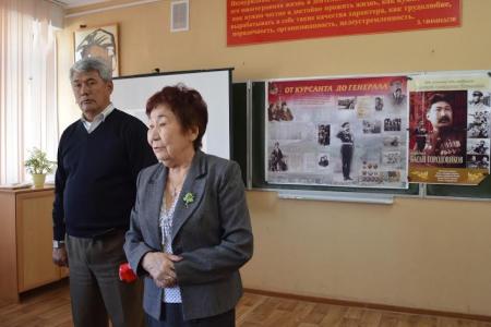 Республика Калмыкия. В школе имени Б.Б. Городовикова города Элисты прошел урок Мужества