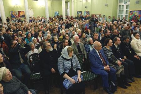 «Битва за Россию продолжается». Депутат-коммунист А.В.Воронцов на вечере памяти митрополита Иоанна Снычева вновь поддержал идею установления памятника русскому патриоту