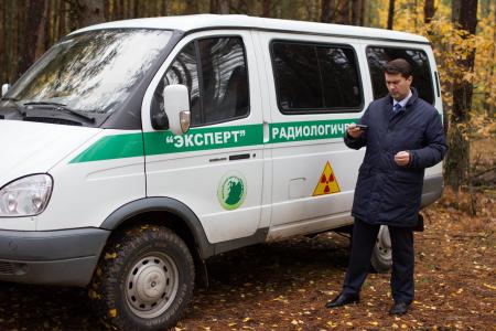Автор законопроекта о противопожарной безопасности в лесах Олег Лебедев посетил зону радиоактивного загрязнения в лесном массиве Брянской области 