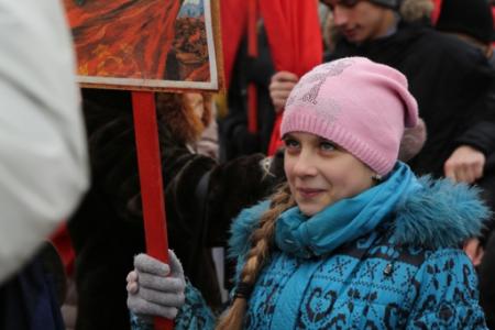 В Омске состоялись шествие и митинг, посвященные 98-й годовщине Великого Октября