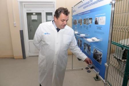 Новосибирск. Секретарь ЦК КПРФ Павел Дорохин посетил завод «НЭВЗ-Керамикс»