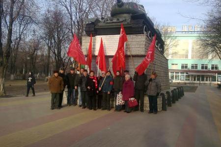 Калужские коммунисты провели автопробег «Дорогами войны» 