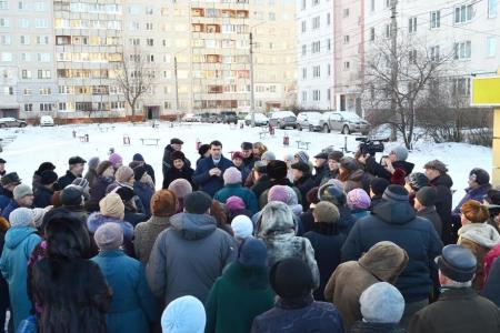 Депутат-коммунист Олег Лебедев провел массовую встречу с избирателями, жителями города Тулы