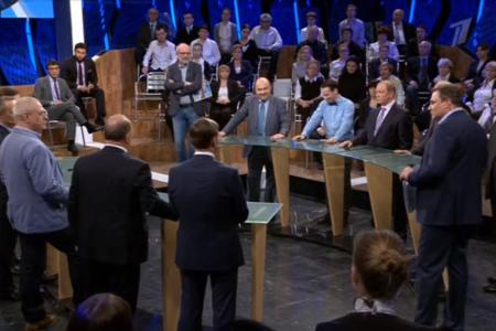 «Первый канал». Политика с Петром Толстым. «Пресс-конференция Владимира Путина: итоги»