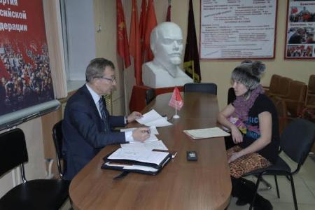 Владимир Поздняков провёл приём избирателей Забайкальского края