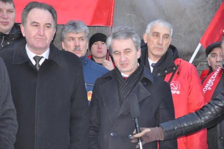 «Праздничный конвой»: Коммунисты отправили сорок седьмой гуманитарный груз в Новороссию 
