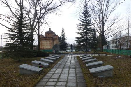 Автопробег по славной воинской истории своего края совершили комсомольцы Орловской области