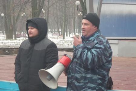 Дальнобойщики в Белгороде продолжают бороться за отмену системы тройного налогообложения "Платон"