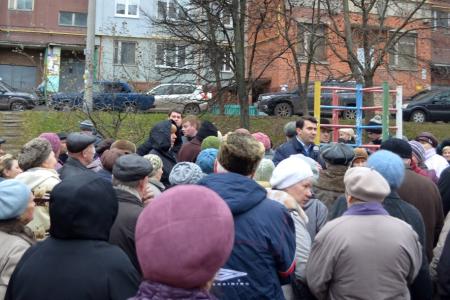 Олег Лебедев провел очередную массовую встречу с избирателями, жителями города Тулы