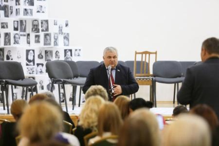 Казбек Тайсаев: «Инициатива национальных школ должна найти продолжение в национальных субъектах Российской Федерации»