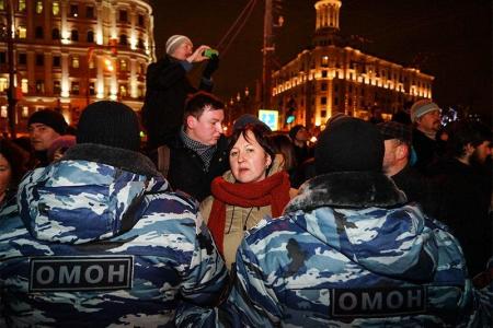 "Интерфакс": В.Ф. Рашкин просит проверить факты нарушений на встрече с избирателями в Москве со стороны полиции