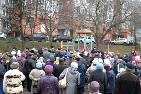 Олег Лебедев провел очередную массовую встречу с избирателями, жителями города Тулы