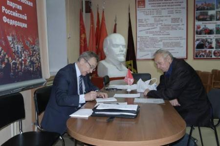 Владимир Поздняков провёл приём избирателей Забайкальского края