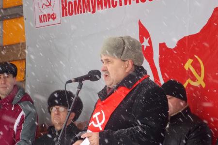 Митинг солидарности с дальнобойщиками в Барнауле потребовал отставки правительства