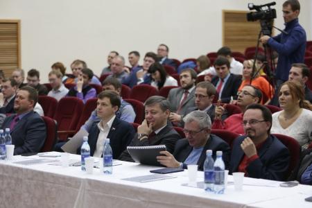 Компартия включила «Конвейер идей». Форум выпускников Центра политучебы ЦК КПРФ состоялся в Подмосковье