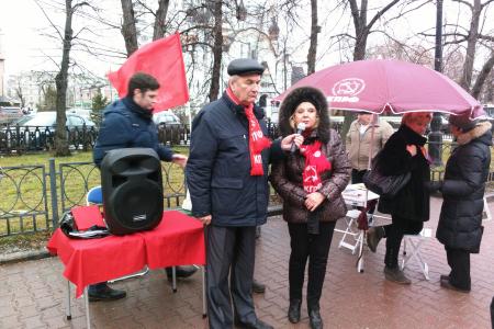 В столичном районе Сокольники прошла встреча с депутатом фракции КПРФ в Госдуме А.В. Потаповым