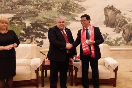 Делегация КПРФ во главе с К.К. Тайсаевым посетила КНР