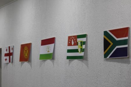 В Пензе обсудили деятельность компартий разных стран 