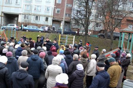 Олег Лебедев провел очередную массовую встречу с избирателями, жителями города Тулы