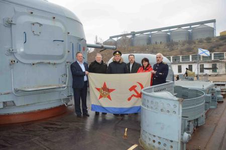 Концерт русского барда Александра Харчикова в Севастополе, посвященный очередной годовщине со дня рождения И.В. Сталина. Видео 
