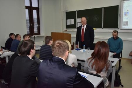 Г.А. Зюганов выступил с лекцией в МГУ перед молодыми политиками