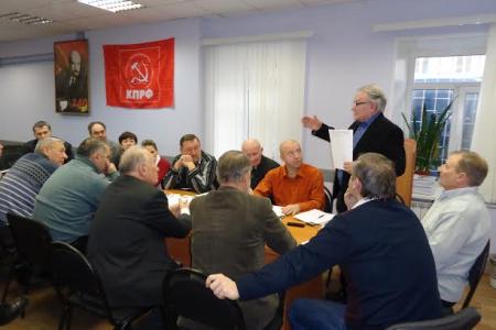 Нижегородские коммунисты провели круглый стол, посвященный взаимоотношениям партии и рабочего класса