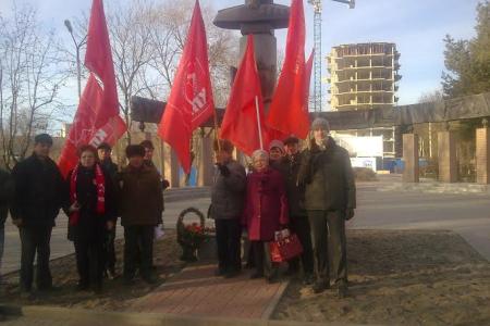 Калужские коммунисты провели автопробег «Дорогами войны» 