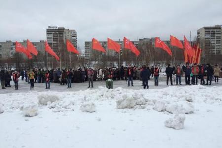 Делегация  Пермского крайкома КПРФ приняла участие в  церемонии возложения венков и цветов к памятнику «Героям фронта и тыла»