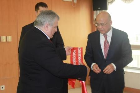 Состоялись первые встречи в рамках визита делегации ЦК КПРФ в КНР