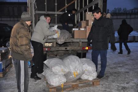 «Праздничный конвой»: Коммунисты отправили сорок седьмой гуманитарный груз в Новороссию 
