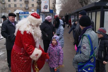Сталинградские коммунисты и комсомольцы отметили День Рождения СССР