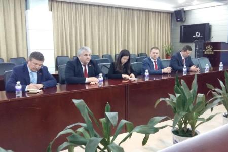 Делегация КПРФ во главе с К.К. Тайсаевым посетила КНР