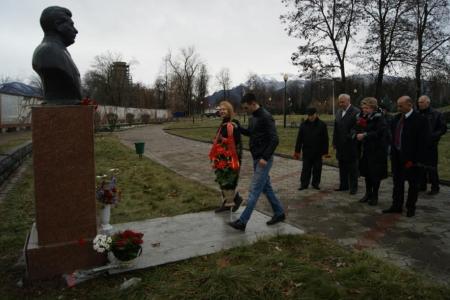 136 лет со Дня рождения И.В. Сталина в Северной Осетии