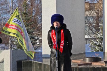 Татарстан. Нижнекамский горком КПРФ провёл митинг протеста против взимания платы за проезд бельшегрузов по федеральным трассам