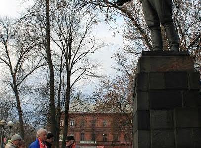 Коммунисты Псковского областного отделения КПРФ почтили память С.М. Кирова