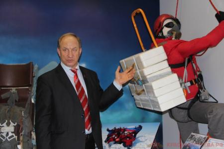 Валерий Рашкин посетил Научно-производственное предприятие «Звезда»