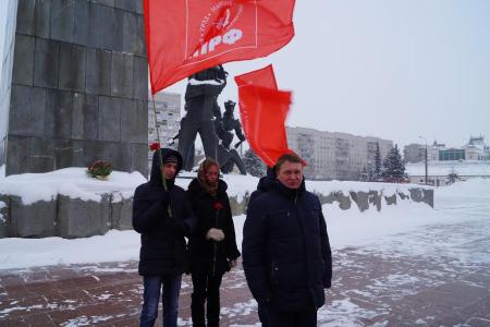 «Ленин наше знамя, сила и оружие!». Нижегородские коммунисты почтили память В.И. Ленина